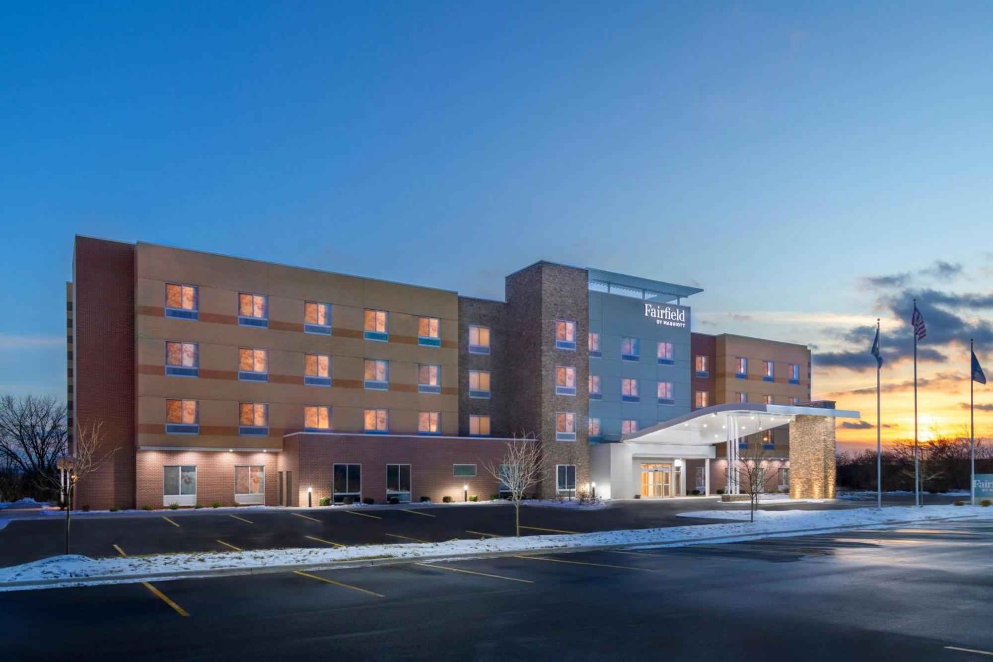 Fairfield By Marriott Inn & Suites Detroit Taylor Exterior photo